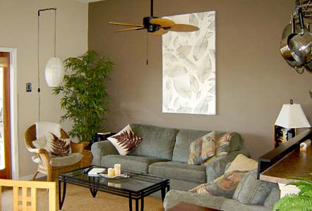 Tranquility's Living room comfortably seats six.